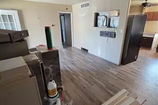 1221 Richards Ave, Colorado Springs, CO 80904 - Photo 5