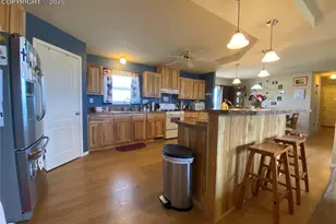 3915 S Meridian Rd, Colorado Springs, CO 80929 - Photo 13