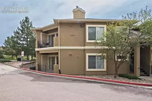 1935 Montura View, Colorado Springs, CO 80919 - Photo 3