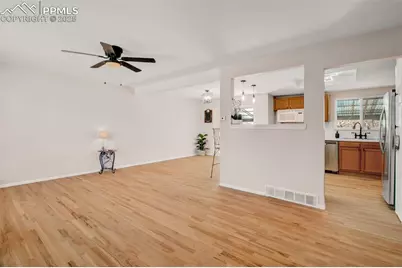 206 Cielo Vista Street, Colorado Springs, CO 80911 - Photo 3