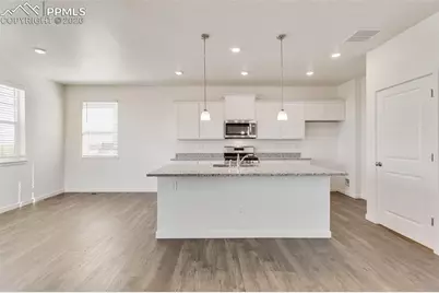 11667 Reagan Ridge Drive, Colorado Springs, CO 80925 - Photo 7