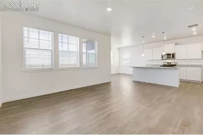 11667 Reagan Ridge Drive, Colorado Springs, CO 80925 - Photo 3