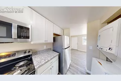 2405 E St Vrain Street, Colorado Springs, CO 80909 - Photo 7