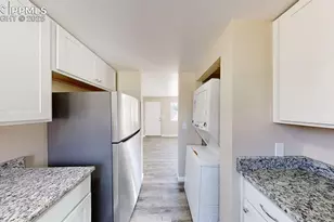 2405 E St Vrain St, Colorado Springs, CO 80909 - Photo 3