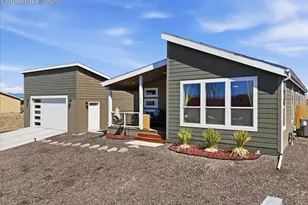 279 W Acorn Dr, Pueblo, CO 81007 - Photo 3