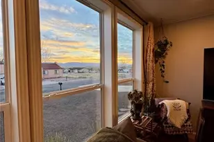 279 W Acorn Dr, Pueblo, CO 81007 - Photo 17