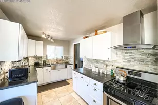 214 N 20th St, Colorado Springs, CO 80904 - Photo 23