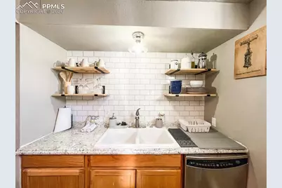 214 N 20th Street, Colorado Springs, CO 80904 - Photo 39