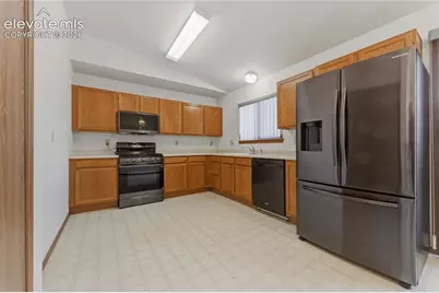 813 Meadows Avenue, Canon City, CO 81212 - Photo 17