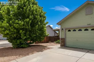 7487 Farmcrest Rd, Colorado Springs, CO 80925 - Photo 3