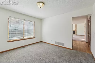 4925 Townsend Drive, Colorado Springs, CO 80922 - Photo 9