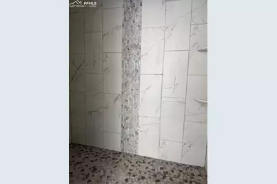 9053 Peaceful Valley Road, Colorado Springs, CO 80925 - Photo 17