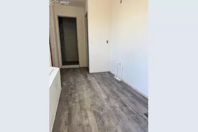 9053 Peaceful Valley Road, Colorado Springs, CO 80925 - Photo 15