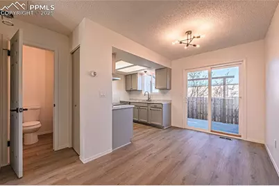 3064 Starlight Circle, Colorado Springs, CO 80916 - Photo 7