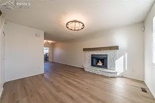 3064 Starlight Cir, Colorado Springs, CO 80916 - Photo 3
