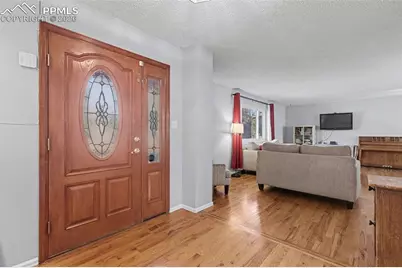 6417 Dewsbury Drive, Colorado Springs, CO 80918 - Photo 3