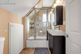 2008 W Cucharras St, Colorado Springs, CO 80904 - Photo 13