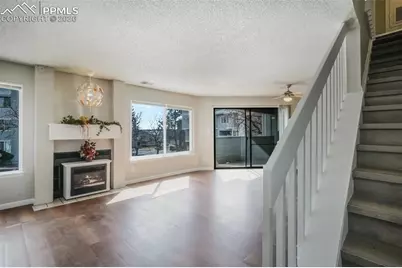 3656 Iguana Drive, Colorado Springs, CO 80910 - Photo 9