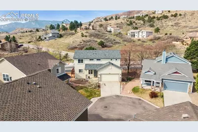 2541 Hot Springs Court, Colorado Springs, CO 80919 - Photo 3