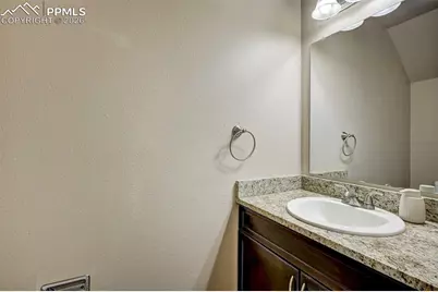 524 Shady Crest Circle, Colorado Springs, CO 80916 - Photo 9