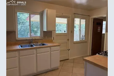 313 Laclede Avenue, Colorado Springs, CO 80905 - Photo 5