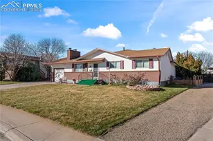 61 Radcliff Ln, Pueblo, CO 81005 - Photo 3