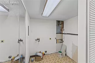 61 Radcliff Ln, Pueblo, CO 81005 - Photo 35