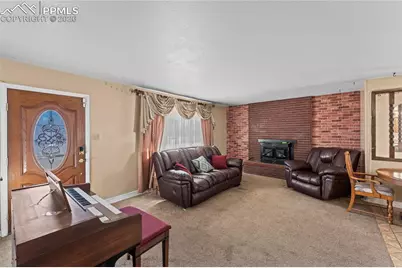 61 Radcliff Lane, Pueblo, CO 81005 - Photo 5