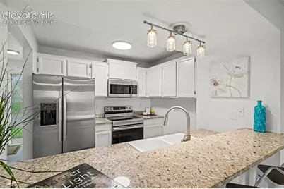 2432 Lexington Village Lane, Colorado Springs, CO 80916 - Photo 7