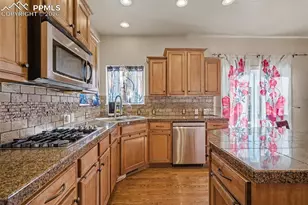 8885 Canary Cir, Colorado Springs, CO 80908 - Photo 17