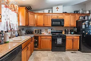 735 E Vermijo Ave, Colorado Springs, CO 80903 - Photo 21