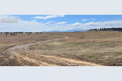 19235 Mariah Trail, Colorado Springs, CO 80908 - Photo 3