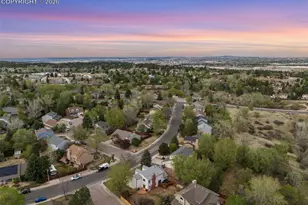 205 Tamarron Dr, Colorado Springs, CO 80919 - Photo 39