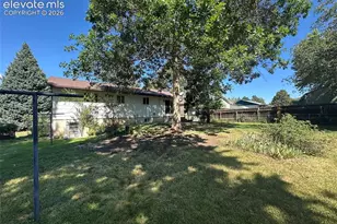 2813 Dusk Dr, Colorado Springs, CO 80918 - Photo 21