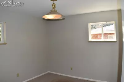 2931 Pennsylvania Avenue, Colorado Springs, CO 80907 - Photo 9