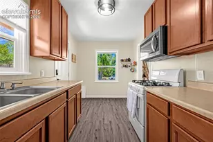 3023 2nd Ave, Pueblo, CO 81008 - Photo 9