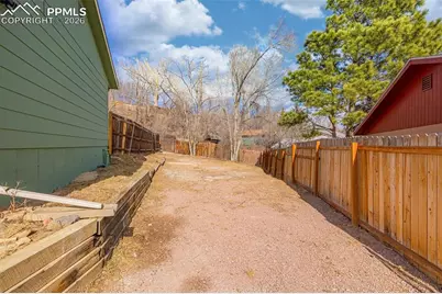 2552 Launcelot Court, Colorado Springs, CO 80904 - Photo 3