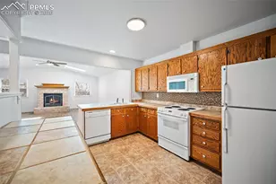 713 N 23rd St, Colorado Springs, CO 80904 - Photo 11