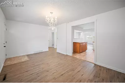 713 N 23rd Street, Colorado Springs, CO 80904 - Photo 13