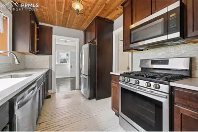 630 Bonfoy Avenue, Colorado Springs, CO 80909 - Photo 13