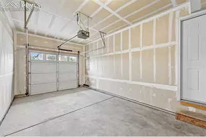 2637 Mesa Springs View, Colorado Springs, CO 80907 - Photo 29