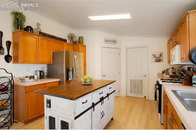 69339 E County Road 34, Byers, CO 80103 - Photo 7