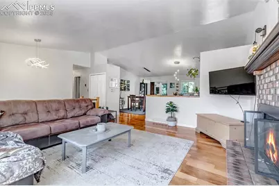 6812 Snowbird Terrace, Colorado Springs, CO 80918 - Photo 5