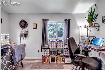 6812 Snowbird Terrace, Colorado Springs, CO 80918 - Photo 25