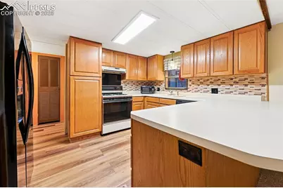 30 Shangra La Drive, Colorado Springs, CO 80907 - Photo 11