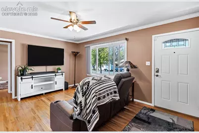 2305 N Logan Avenue, Colorado Springs, CO 80907 - Photo 5
