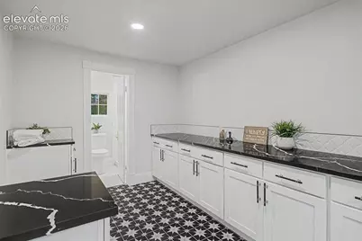 623 Manitou Avenue, Manitou Springs, CO 80829 - Photo 15