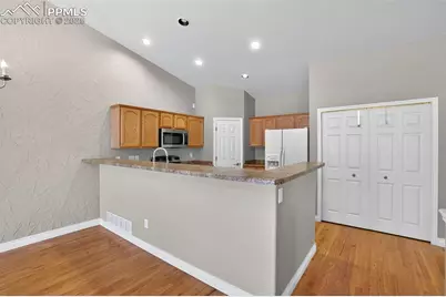 5831 New Crossings Point, Colorado Springs, CO 80918 - Photo 11