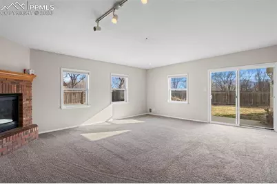 2415 Yorktown Road, Colorado Springs, CO 80907 - Photo 7