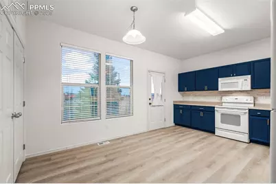 10587 Country Park Point, Fountain, CO 80817 - Photo 7